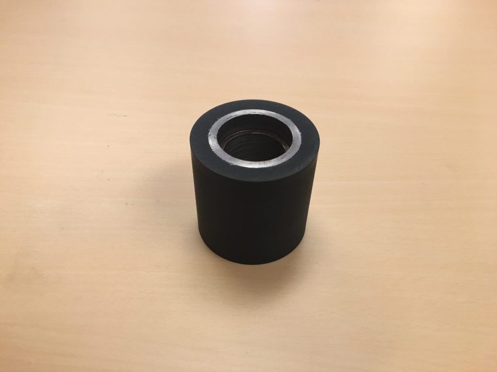 Black-1024x768